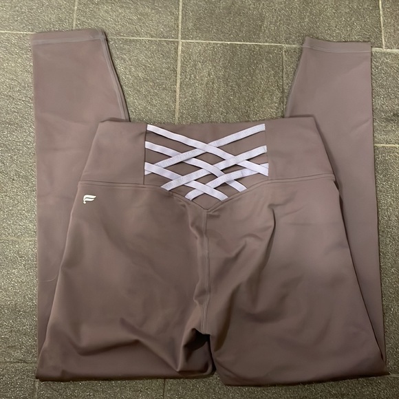 Fabletics Powerhold Pants - Picture 2 of 2
